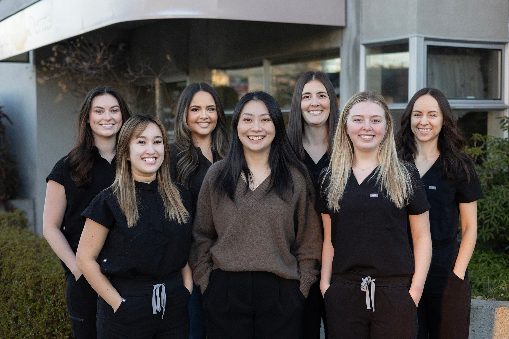Maple Leaf Dental team and clinical space